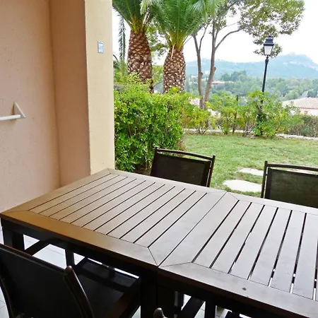 Deux Pieces Rez De Jardin Cap Esterel Esterelvacances Апартаменты