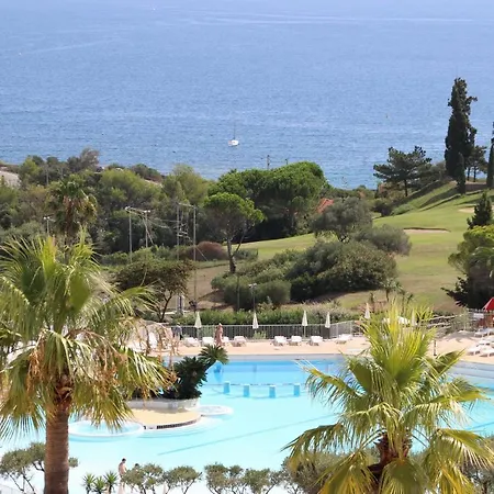 Апартаменты Deux Pieces Rez De Jardin Cap Esterel Esterelvacances *