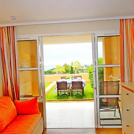 Апартаменты Deux Pieces Rez De Jardin Cap Esterel Esterelvacances Сен-Рафаэль