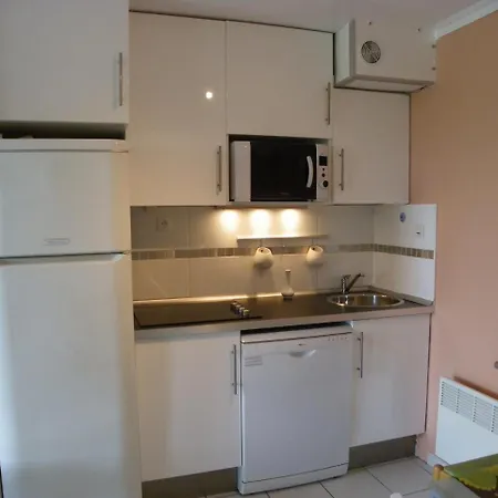 Deux Pieces Rez De Jardin Cap Esterel Esterelvacances Апартаменты *