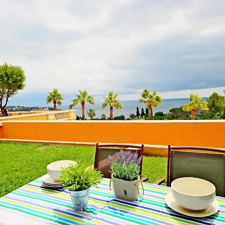 Deux Pieces Rez De Jardin Cap Esterel Esterelvacances Сен-Рафаэль