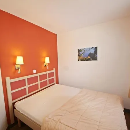 Deux Pieces Rez De Jardin Cap Esterel Esterelvacances Сен-Рафаэль