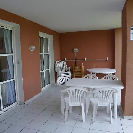 Deux Pieces Rez De Jardin Cap Esterel Esterelvacances Сен-Рафаэль