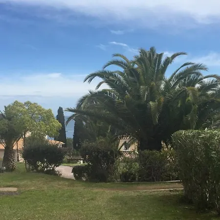 Deux Pieces Rez De Jardin Cap Esterel Esterelvacances Апартаменты *