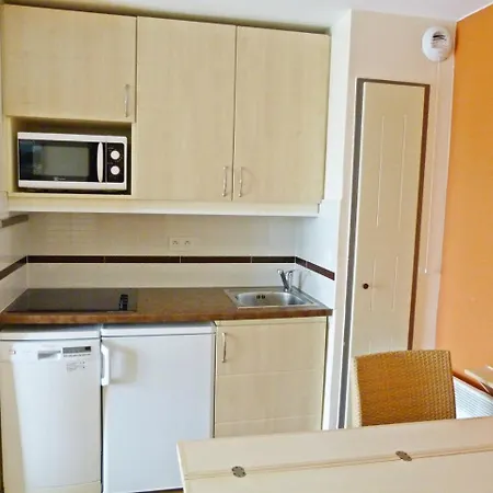 Deux Pieces Rez De Jardin Cap Esterel Esterelvacances Сен-Рафаэль